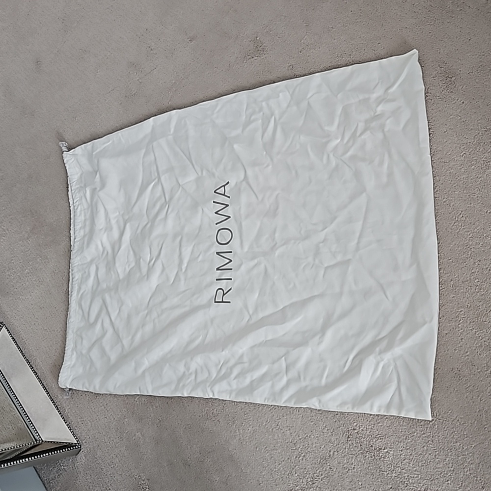Rimowa Large Suitcase Dustbags. NEW NEVWR USED!